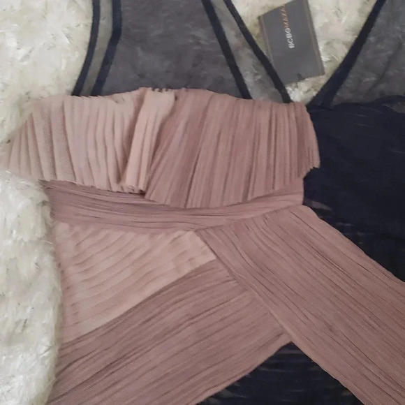 Bcbg MaxAria Absolutely Adorable Top Size 0 NWT - Picture 2 of 4